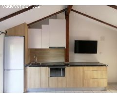 ESTUDIO INDEPENDIENTE EN CASA DE CAMPO COMPARTIDA