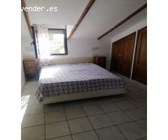 ESTUDIO INDEPENDIENTE EN CASA DE CAMPO COMPARTIDA