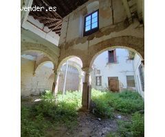 CASA SEÑORIAL EN VENTA EN PLENO CENTRO