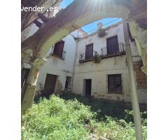CASA SEÑORIAL EN VENTA EN PLENO CENTRO