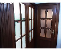 SE VENDE BONITO PISO EN EXCELENTE ZONA