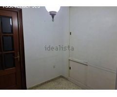 SE VENDE BONITO PISO EN EXCELENTE ZONA