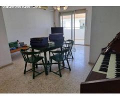 SE VENDE BONITO PISO EN EXCELENTE ZONA