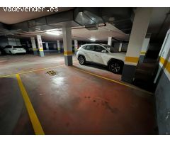 PLAZA DE GARAJE PARA COCHE AMPLIO