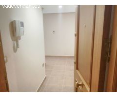 Piso para alquilar sin muebles, en muy buena zona  de El palmar.