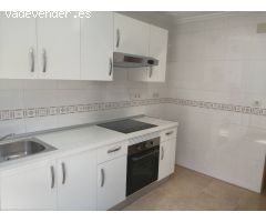 Piso para alquilar sin muebles, en muy buena zona  de El palmar.