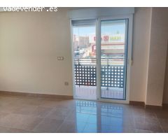 Piso para alquilar sin muebles, en muy buena zona  de El palmar.