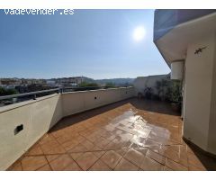 ¡ESPECTACULAR ÁTICO DÚPLEX EN VENTA EN ZONA COLEGIO AUSIÀS MARCH, ALZIRA!