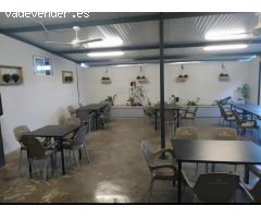 Se traspasa bar-restaurante situado en la carretera cv-41 a la salida de Alzira