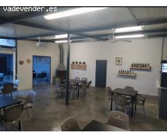 Se traspasa bar-restaurante situado en la carretera cv-41 a la salida de Alzira