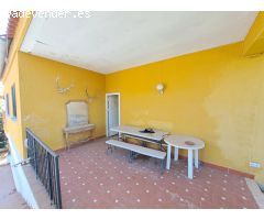 CHALET EN VENTA EN LA ZONA DE LA URB. SAGRADA FAMILIA