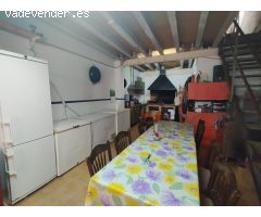 VIVENDA/ALMACÉN CON MUCHAS POSIBILIDADES