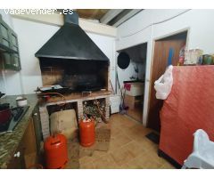 VIVENDA/ALMACÉN CON MUCHAS POSIBILIDADES