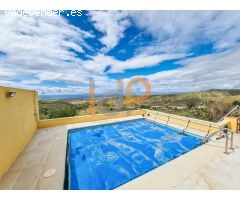 Casa en Venta en Huércal-Overa, Almería