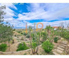 Casa en Venta en Huércal-Overa, Almería