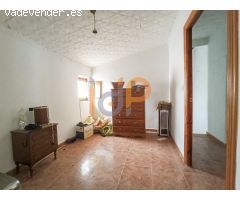 Casa en Venta en Chirivel, Almería