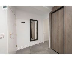 PISO DE DISEÑO EN ALHAMAR.-ENTRADA INMEDIATA