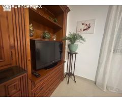 PISO SEMIREFORMADO CON TERRAZA EN HUETOR VEGA