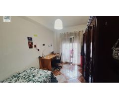 Piso ideal para estudiantes – 4 habitaciones en zona CAMINO DE RONDA