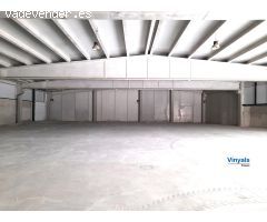Nave diáfana para uso comercial!