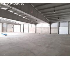 Nave diáfana para uso comercial!