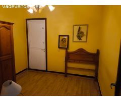 Casa y nave en Vazquez de Parga, Carballo. También ideal para promoción de nueva vivenda
