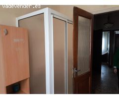 Casa y nave en Vazquez de Parga, Carballo. También ideal para promoción de nueva vivenda