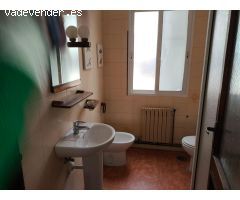 Casa y nave en Vazquez de Parga, Carballo. También ideal para promoción de nueva vivenda