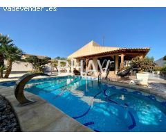 CHALET INDEPENDIENTE EN PLAYA DE EL CAMPELLO