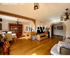 CHALET INDEPENDIENTE EN PLAYA DE EL CAMPELLO