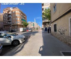 Local comercial en Venta en Elche de la Sierra, Alicante