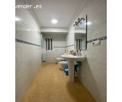 VENTA CASA CON PATIO