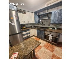 VENTA CASA CON PATIO Y TERRAZA