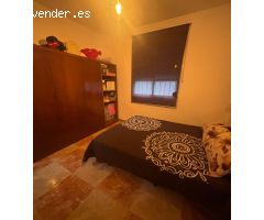 VENTA CASA CON PATIO Y TERRAZA