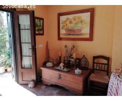 VENTA CASA CON PATIO EN VILLALUENGA DEL ROSARIO