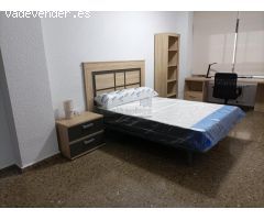 PISO PARA ESTUDIANTES (5 HABITACIONES)(JUNTO AVENIDA DE ESPAÑA CON TODO INCLUIDO Y MOBILIARIO NUEVO)