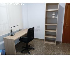 PISO PARA ESTUDIANTES (5 HABITACIONES)(JUNTO AVENIDA DE ESPAÑA CON TODO INCLUIDO Y MOBILIARIO NUEVO)