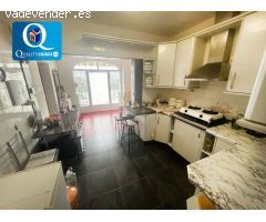 Chalet en Venta en Busot, Alicante