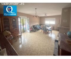 Chalet en Venta en Busot, Alicante
