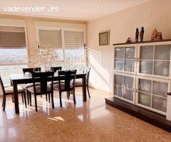 FANTÁSTICO Y AMPLIO PISO CON VISTAS DESPEJADAS DE TRES HABITACIONES Y DOS BAÑOS