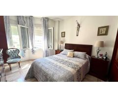 ZONA SAN FELIPE NERI - CADIZ - ¡ 4 HABITACIONES CON GARAJE !