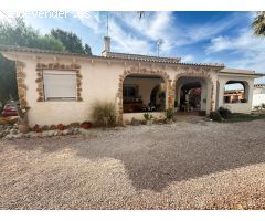 Chalet con parcela en Callosa de Segura