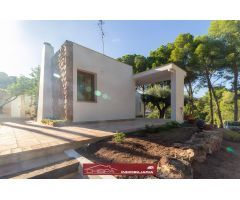 Chalet en alquiler en Nàquera, muy cerca del casco urbano