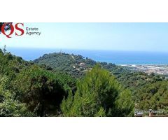 Terreno urbano con panorámicas vistas al mar en la urbanización Ciutat Jardi, Santa Susanna