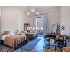 Elegante Piso de 4 Habitaciones con Terraza en Eixample