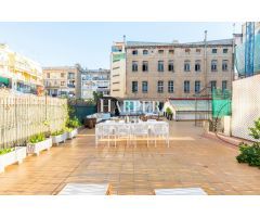 Amplio y luminoso piso de 5 habitaciones con terraza privada en la Gran Vía