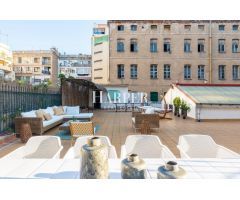 Amplio y luminoso piso de 5 habitaciones con terraza privada en la Gran Vía