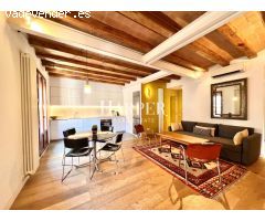 Encantador piso renovado de 3 habitaciones con balcón en Ciutat Vella, a pasos del mar