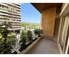 Piso con 3hab dobles y balcon al lado de Turo Park