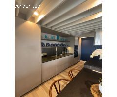 ¡Exclusiva vivienda reformada con vistas al mar en pleno Paseo Jaime I, Salou!